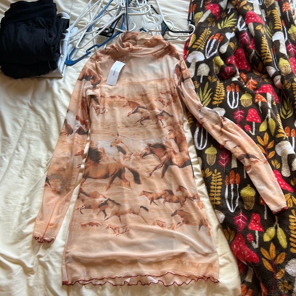 UO horse dress